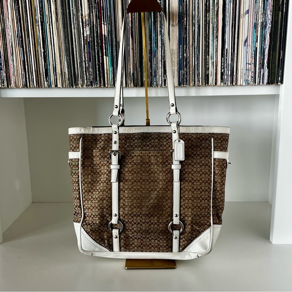 COACH F11526 Khaki Brown Signature Jacquard Tote White Leather Trim Designer - Picture 1 of 15